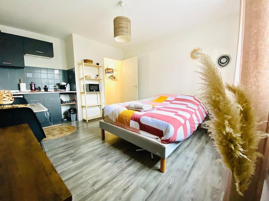 Ferienwohnung Au Calme Confort & Proche Centre Le Mans Exterior foto